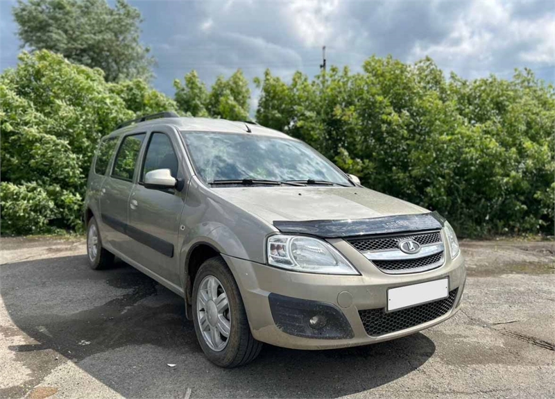 ВАЗ (LADA) Largus 1.6 MT, 2013