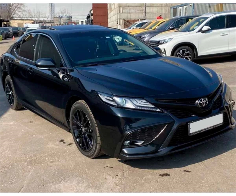 Toyota Camry 2.5 AT, 2023