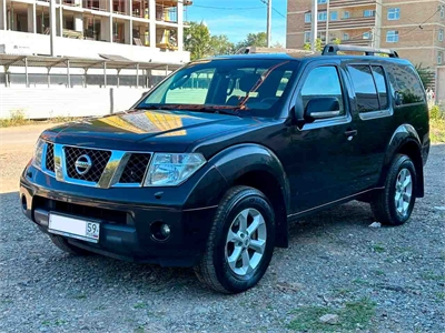 Nissan Pathfinder 2.5 MT, 2008